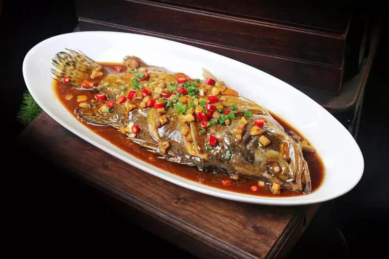 大连小吃夜市：一场味蕾的狂欢盛宴